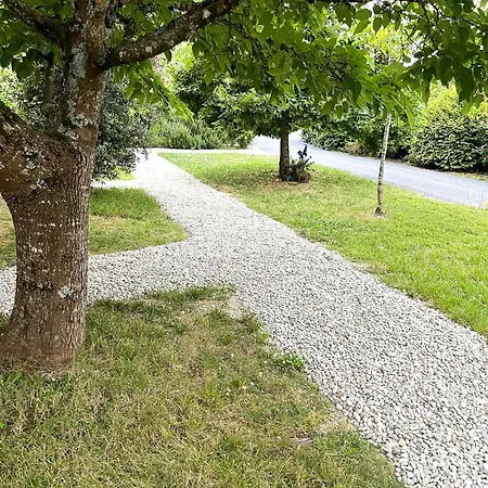 펜션 La Riviere Esperance Veyrignac