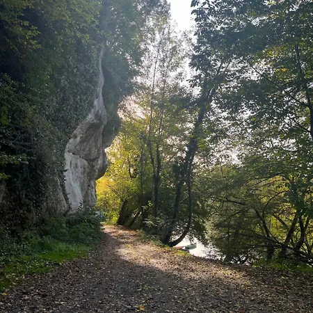 펜션 La Riviere Esperance